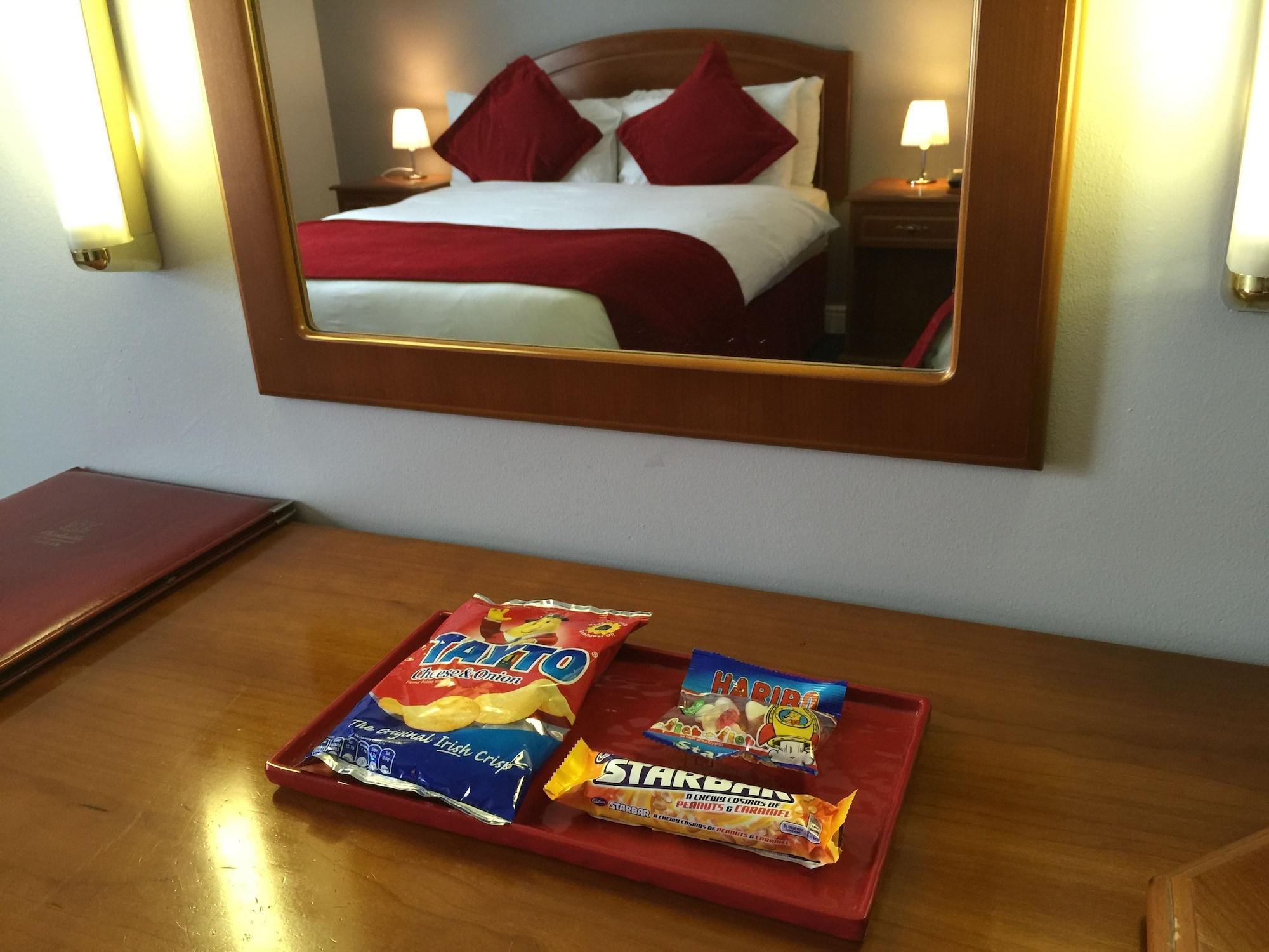 Charleville Lodge Hotel Dublin Eksteriør bilde